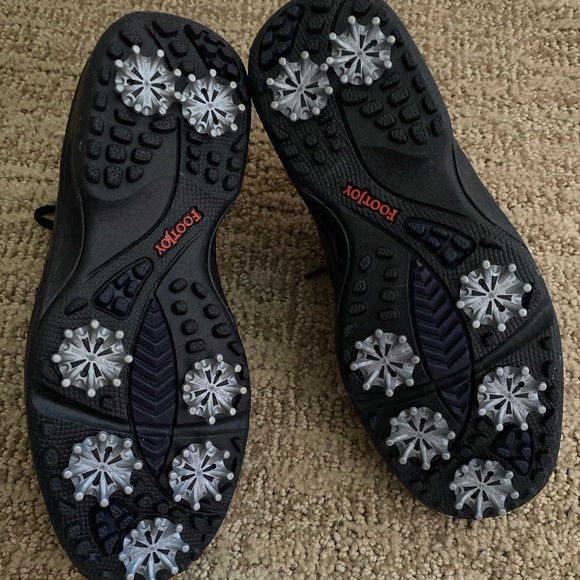 Junior Golf Shoes Size 4 - Picture 3 of 4